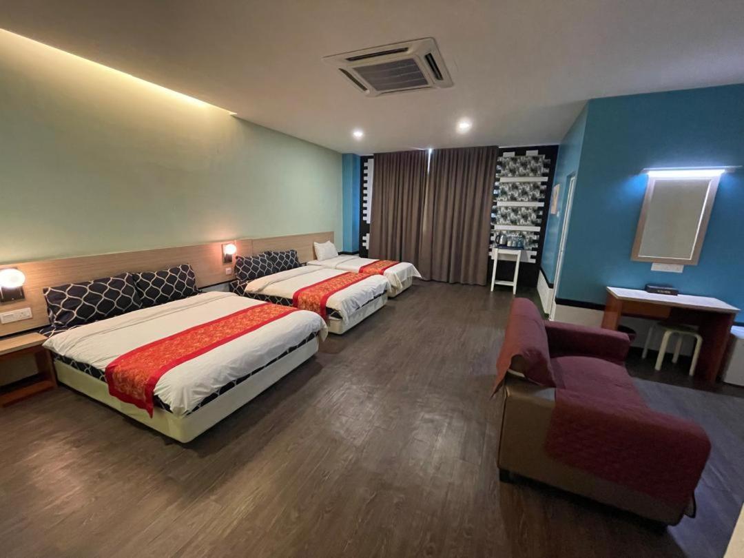N&L Hotel Kuala Terengganu Buitenkant foto