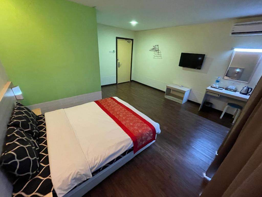 N&L Hotel Kuala Terengganu Buitenkant foto